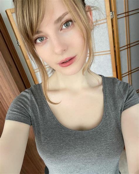 ella freya only fans|Why doesnt Ella Freya take pictures with her fans : r/EllaFreya